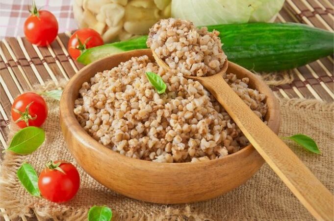 gachas de trigo sarraceno y verduras para bajar de peso